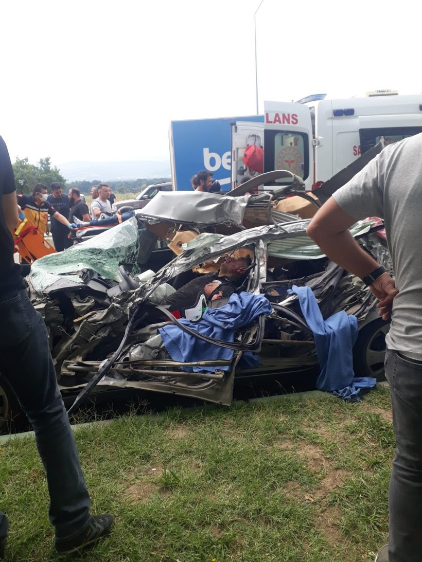 Beton mikseri 5 kişilik aileyi tatil yolunda biçti! Feci ölüm - Resim: 2