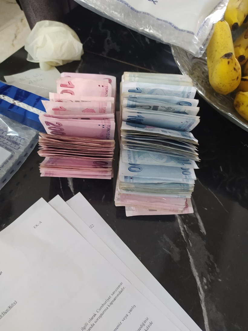 Kadınlara aylık 30 bin lira maaş! Hesaba 6 günde 2 milyon lira yattı çete lideri PKK'lı çıktı - Resim: 1