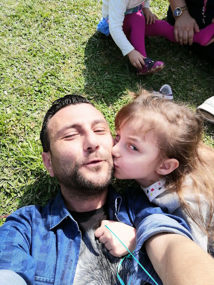 Acılı baba aylar sonra kızının telefonunda yeni kayıtlar buldu ses kayıtlarını dinledi fenalaştı - Resim: 2