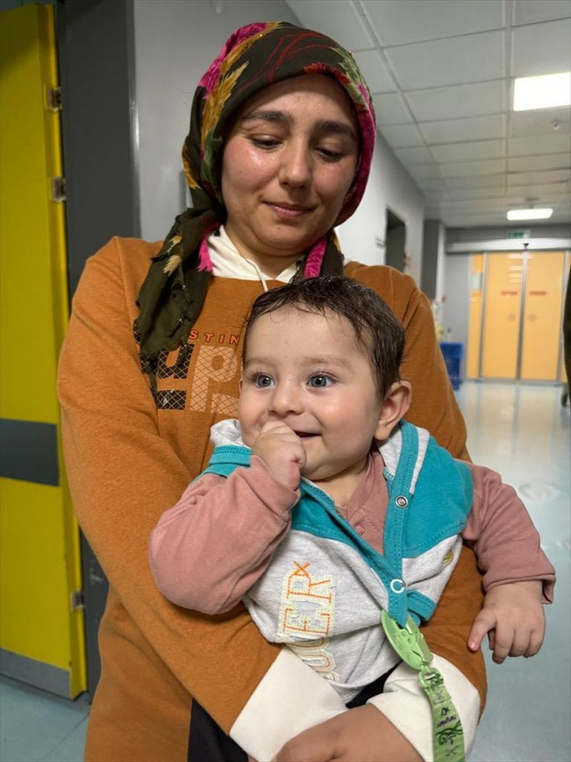 Çok seyrek görülen bir hastalıktı 1.5 aylıkken ameliyat olan Ünal bebekten haber var - Resim: 2