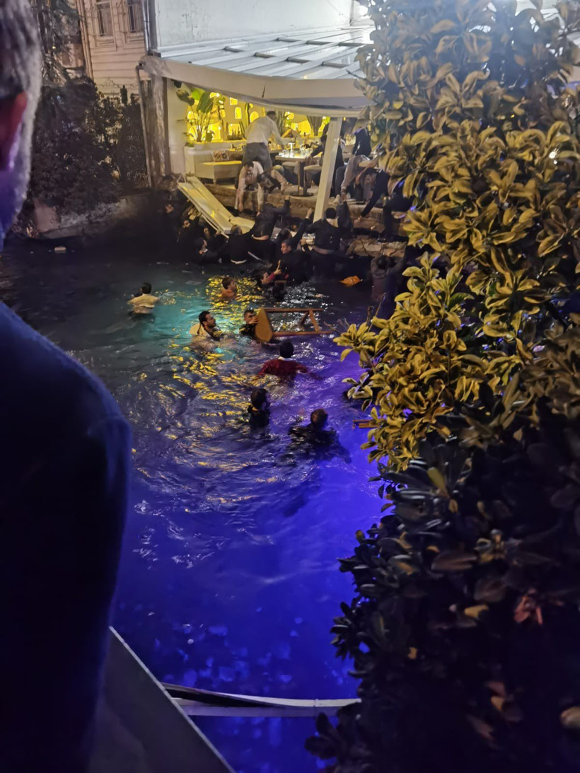 Bebekte iskelesi çöken restoranın arkasında kim var? 3 kez mühürlenmiş ama açıklaması tuhaf - Resim: 15