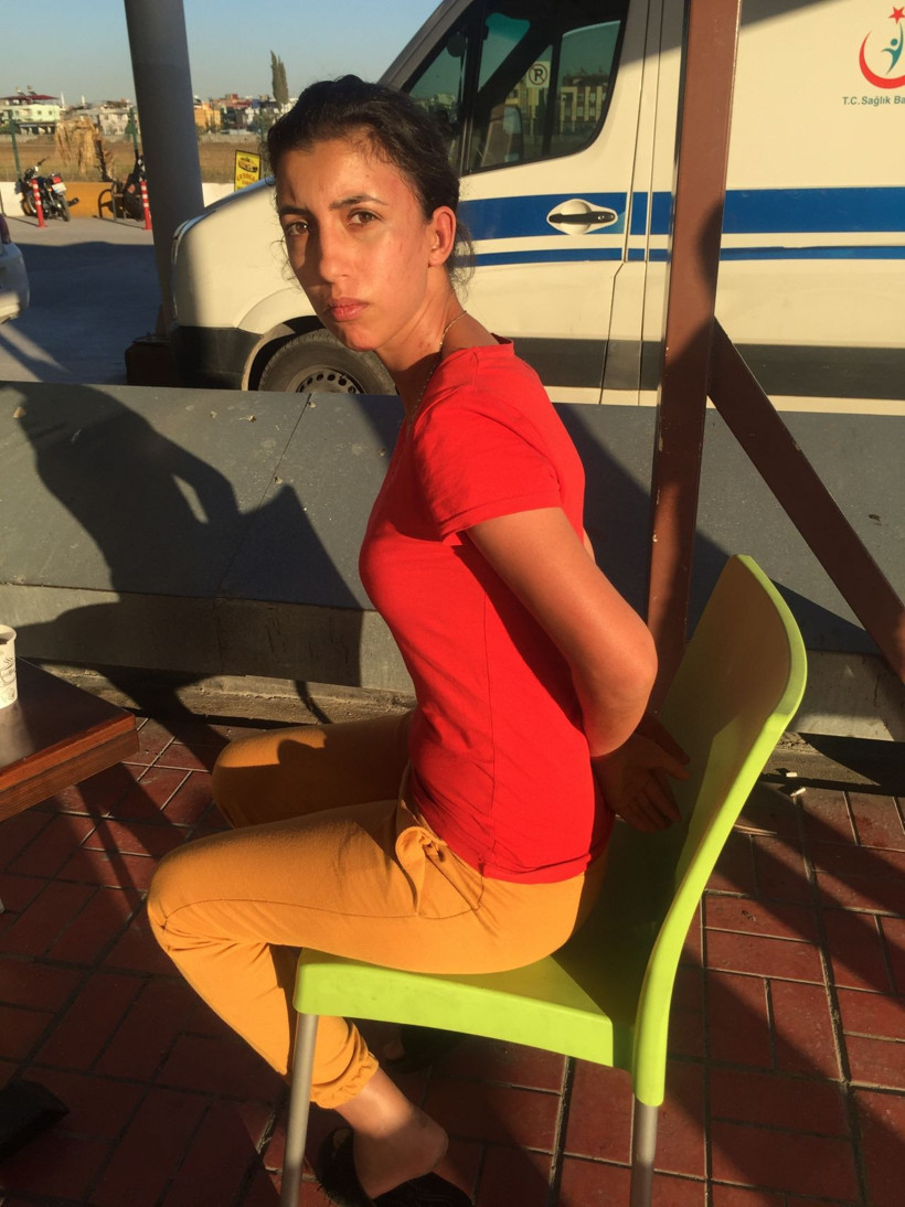 Karısını şarj kablosuyla bağlayıp kalemle işkence yaptı! Polis her yerde arıyor - Resim: 3