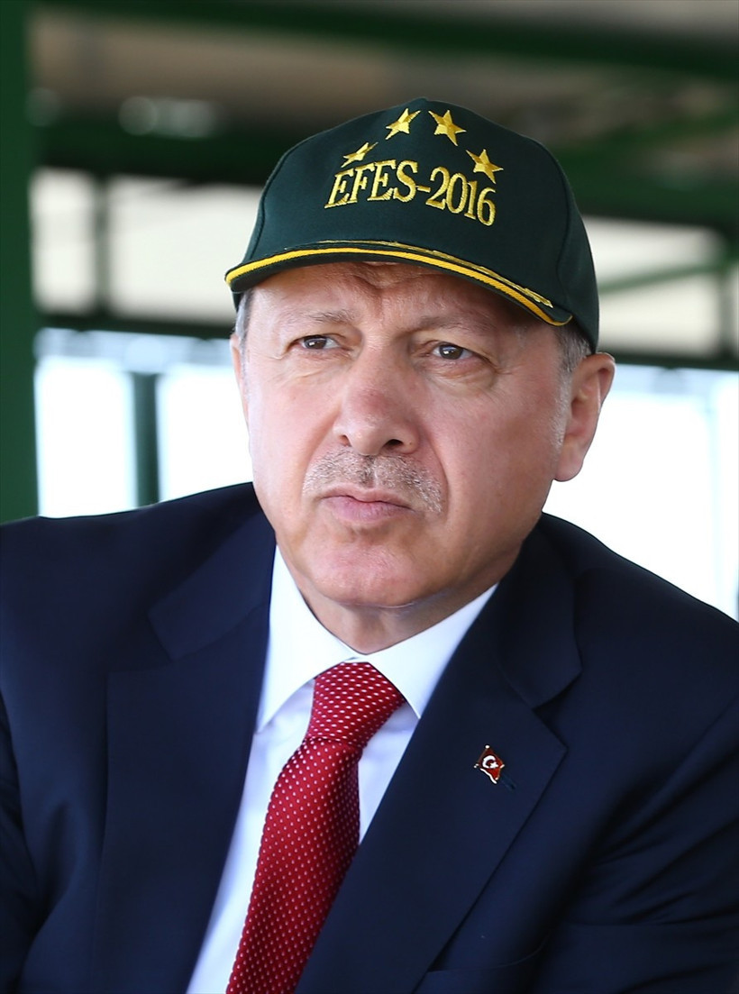 Kafa kafaya verip birlikte böyle izlediler! - Resim: 1