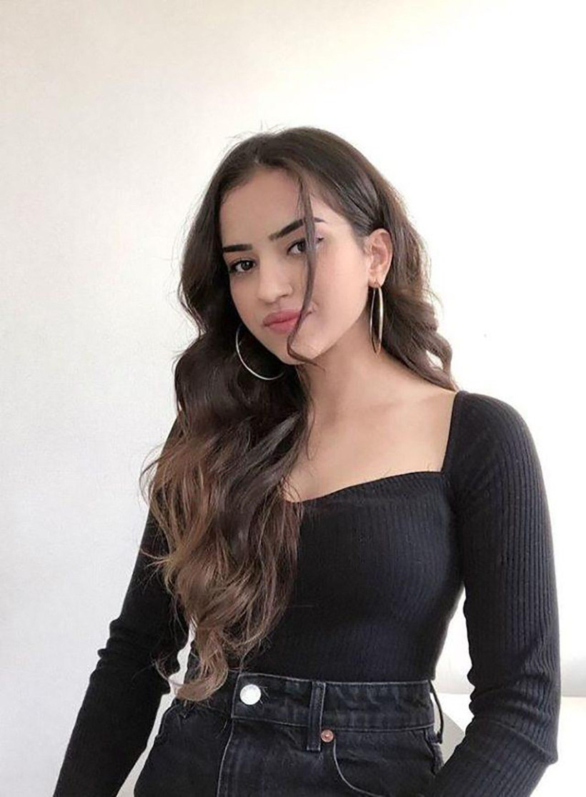 İbrahim Tatlıses`in sır gibi saklanan torunu Berfin sosyal medyayı salladı! Tam bir esmer bomba - Resim: 2