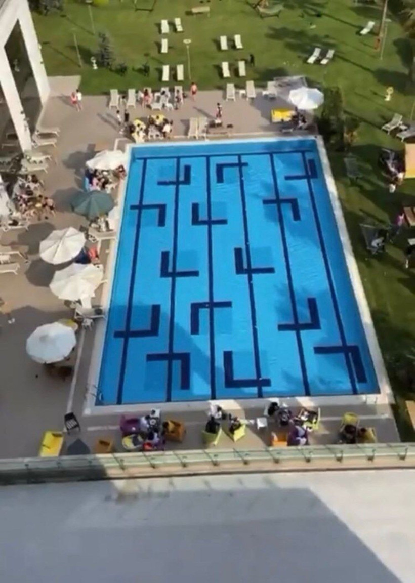 Pendik'te havuz başında korona partisine polis baskını - Resim: 2