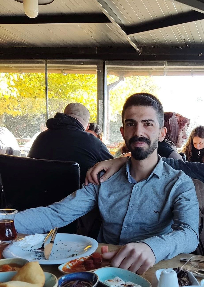 Kürtaj oldu iddiasıyla 18 yaşındaki karısının boğazını kesti! Mahkemede deli numarası yatı - Resim: 4