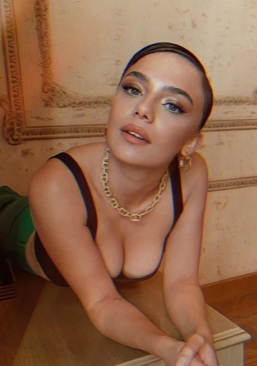 Bahar Şahin Mine Tugay'ı savunan Sera Kutlubey'i ifşa etti: Erkek arkadaşımla öpüşüp... - Resim: 2