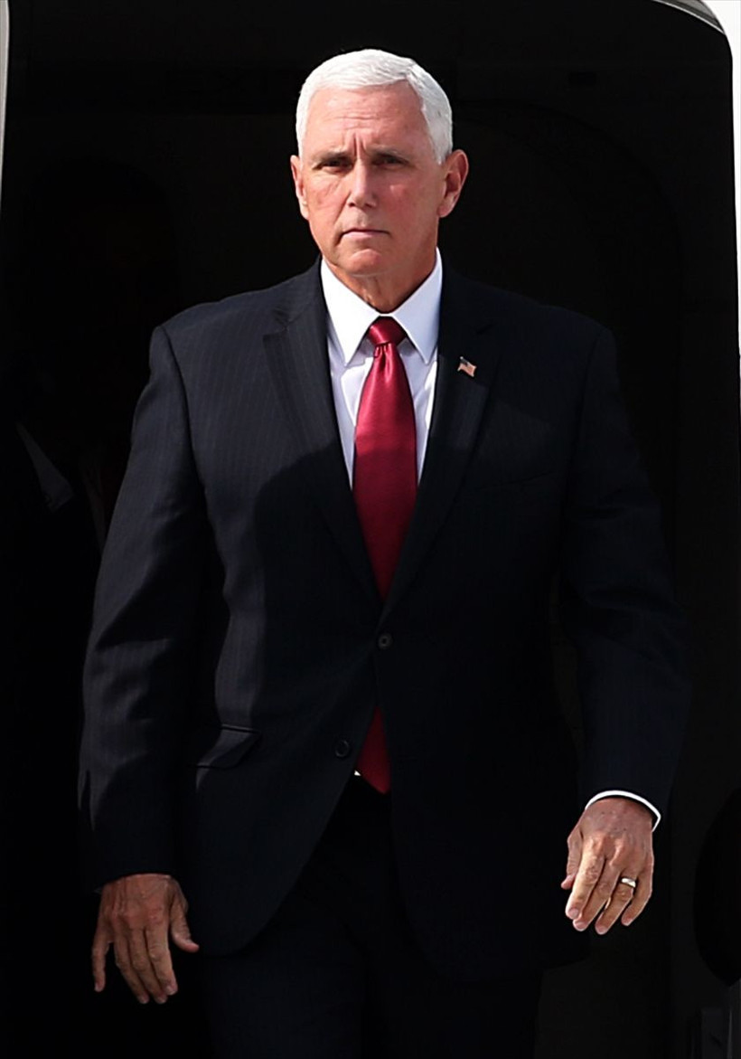 Türkiye'ye gelen Mike Pence'in yüz ifadesi dikkatlerden kaçmadı - Resim: 3