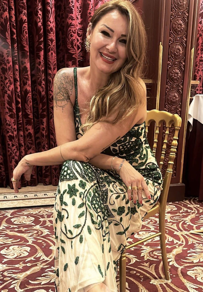 Pınar Altuğ, "Bu açıklığınızla mezarda ne yapacaksınız" diyen kişiye tepki gösterdi - Resim: 3