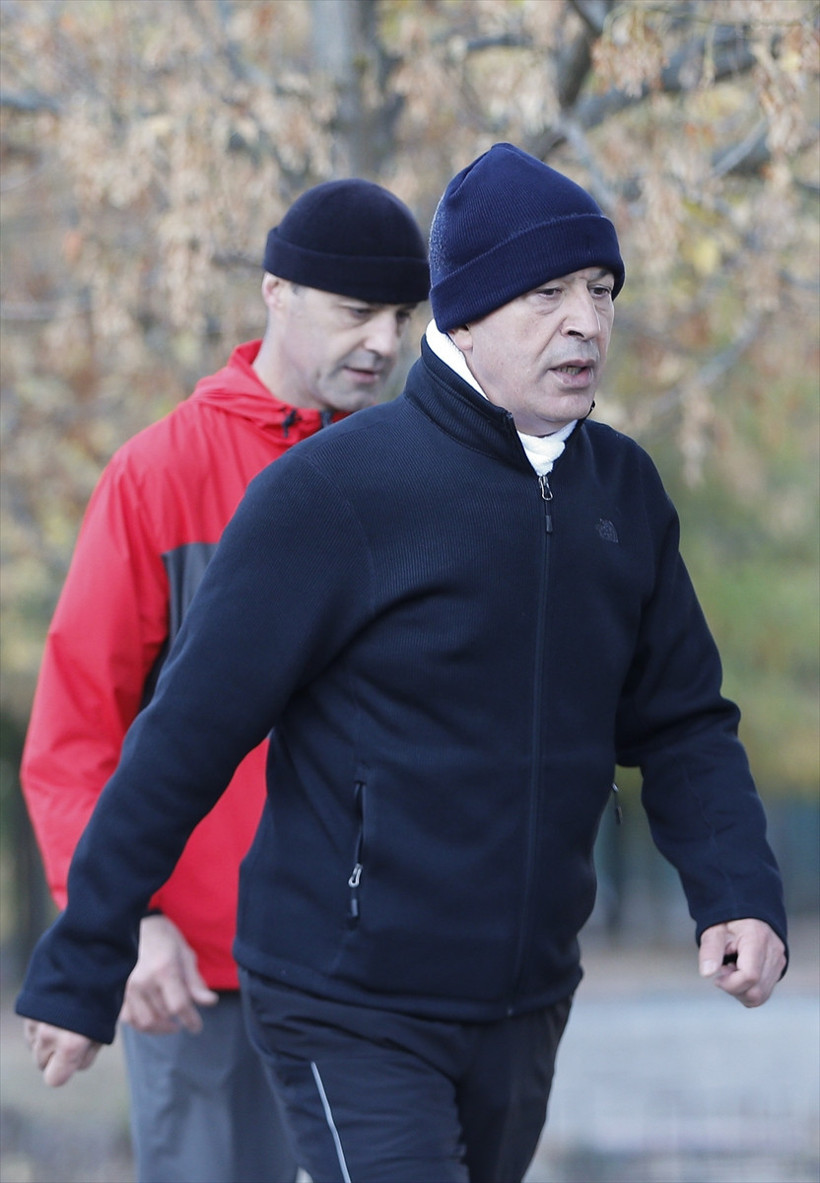 Hulusi Akar peşinden yetişemeyen gazetecilere ne dedi? - Resim: 3