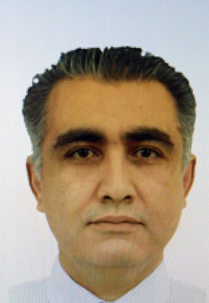 Emekli emniyet müdürü Antalya'da yolcu otobüsünde fenalaşarak öldü eşi feryat etti - Resim: 2