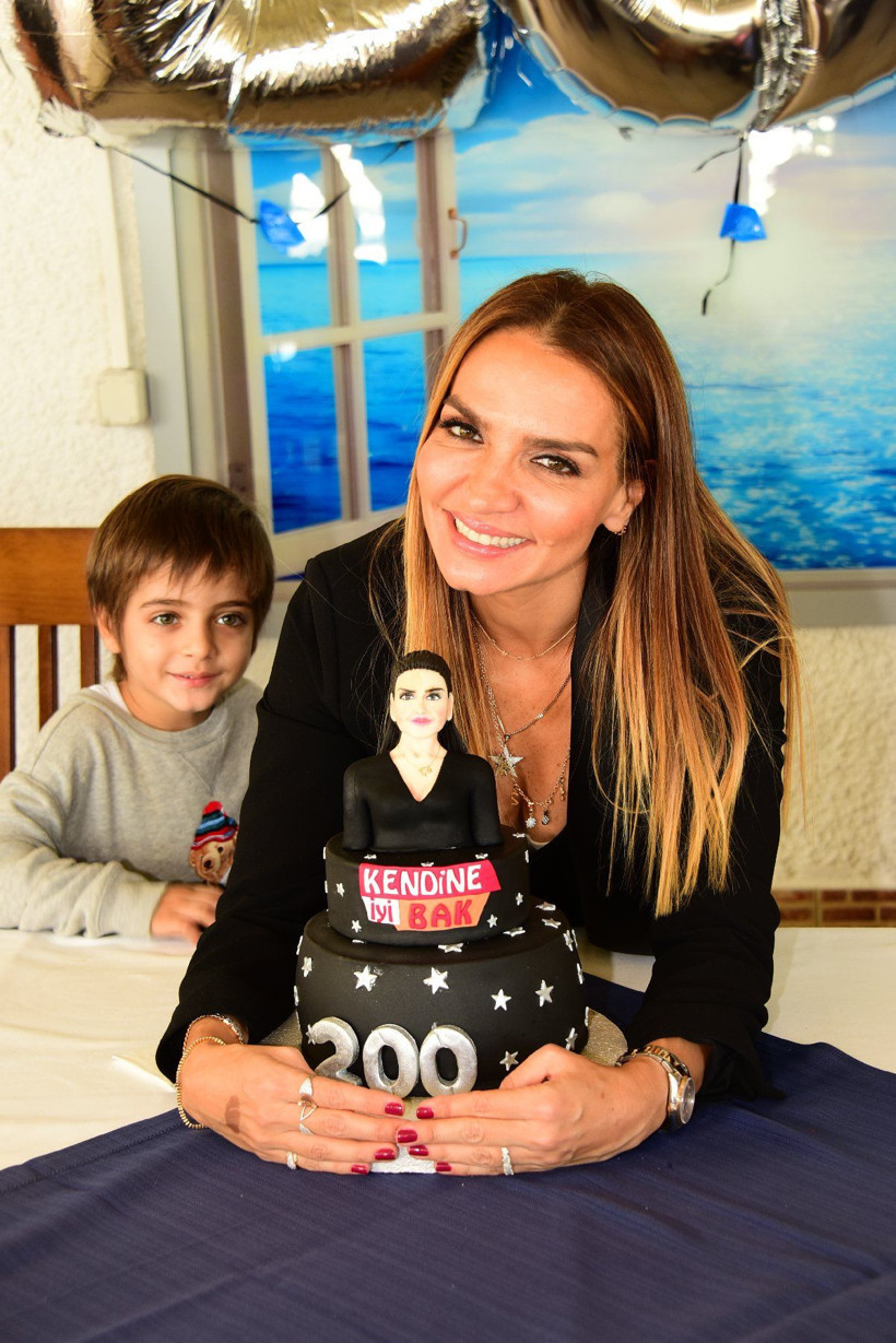 Şeyma Subaşı, Seda Sayan, Seren Serengil, Seda Akgül'e ''No Attack' reklamı cezası! - Resim: 2