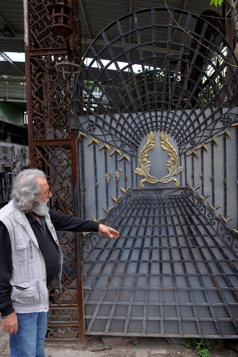 Hatay'da dedesinden kaldı ilham alıp yapıyor! Usta kendisine özgü figürlerle özel davet alıyor - Resim: 3