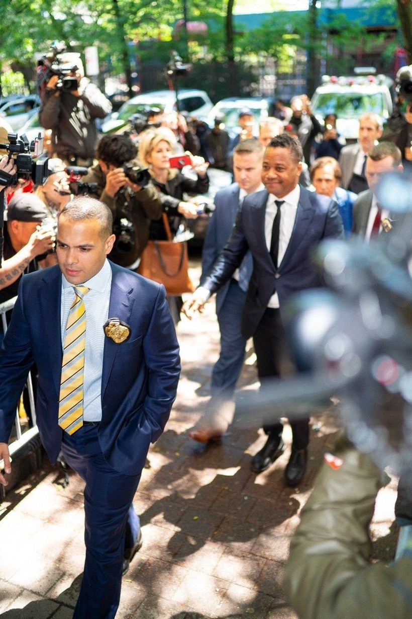 Kelepçeli getirildi! Oscarlı oyuncu Cuba Gooding Jr. taciz suçundan mahkeme karşısında! - Resim: 2