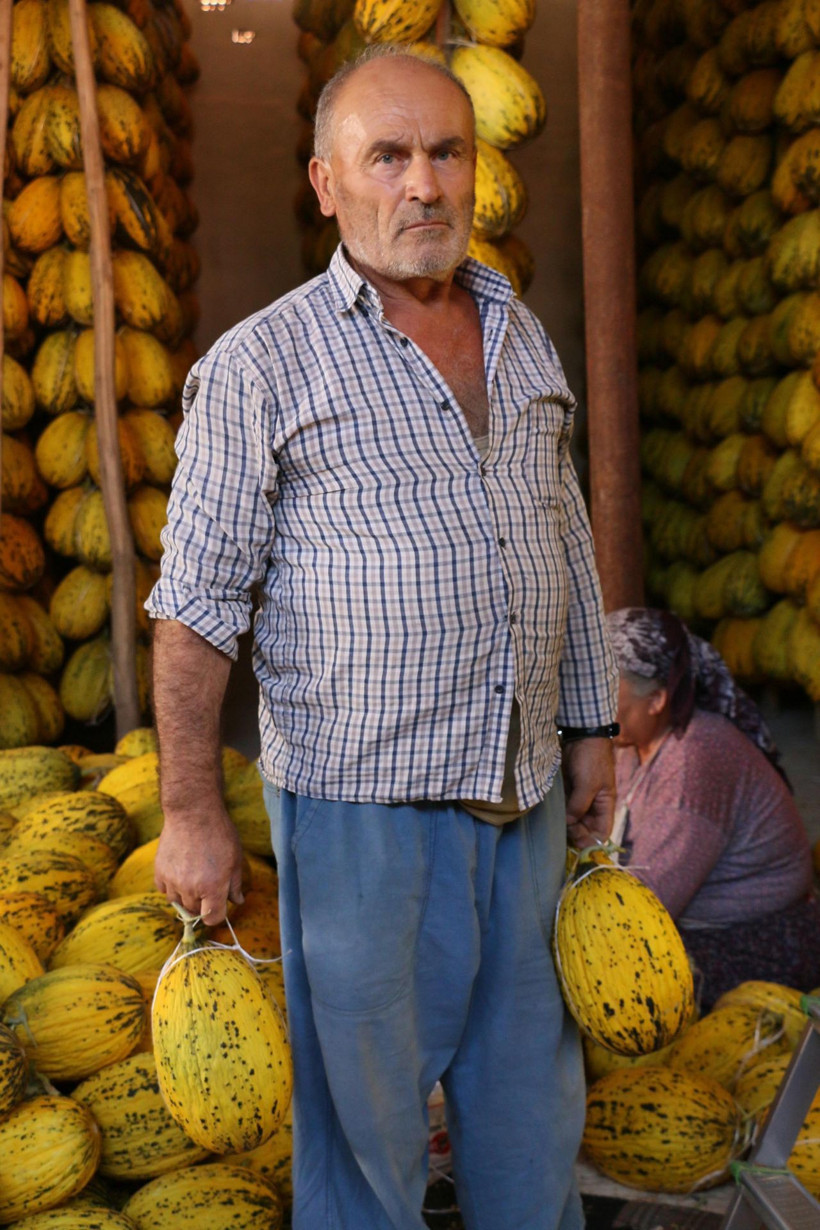 Bu kavun kışın da yeniyor! Manisa'da çiftçiler hasada başladılar - Resim: 4