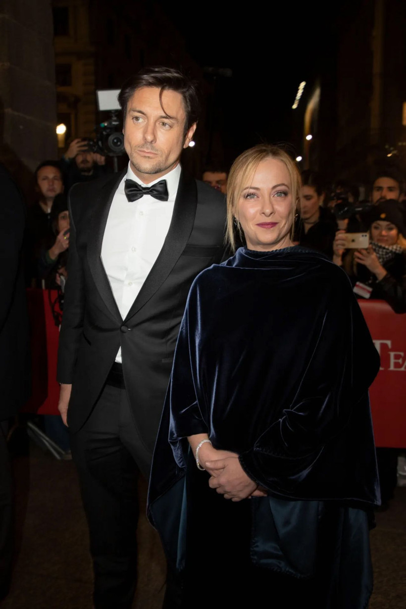 İtalya Başbakanı Meloni, skandal sözleri sonrası sevgilisini bıraktı! 'Tecavüz edilmesini istemiyorsanız...' - Resim: 1