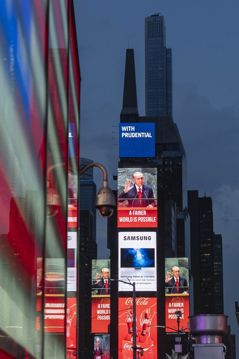Cumhurbaşkanı Erdoğan'ın sözü Times Meydanı'nda - Resim: 2