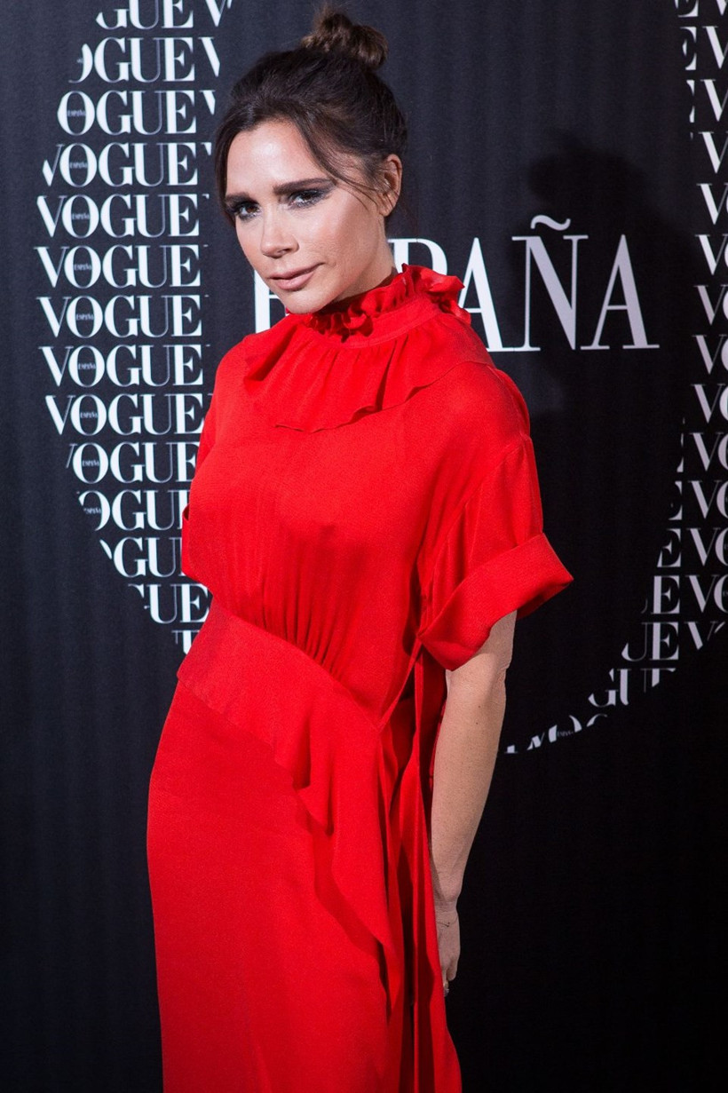 Victoria Beckham'ın asık suratı törene damga vurdu!  - Resim: 3