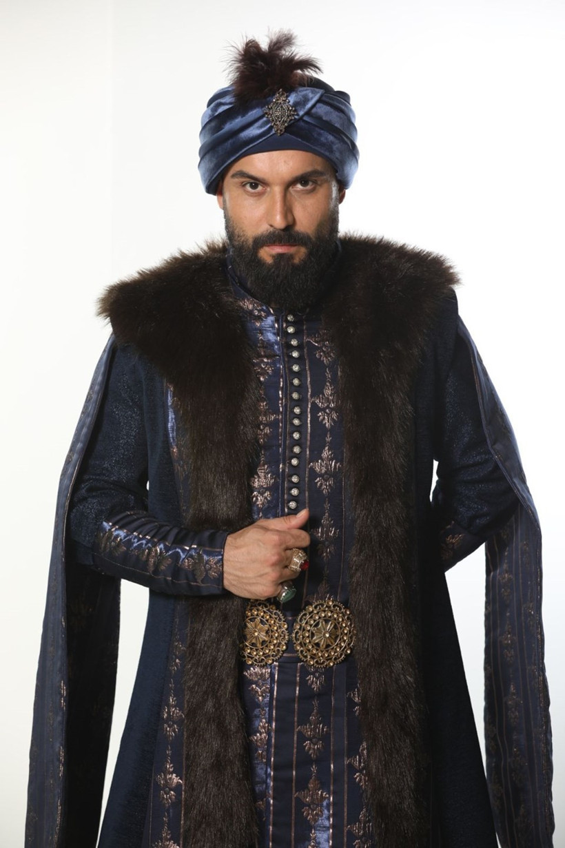 Kalbimin Sultanı dizisi oyuncu kadrosu kim kimdir? - Resim: 2