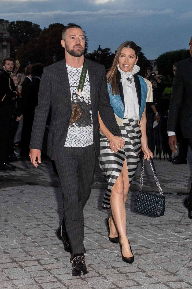 Kim Kardashian'ın kalçasını öpen kırmızı halı tacizcisi Justin Timberlake'i de taciz etti - Resim: 1