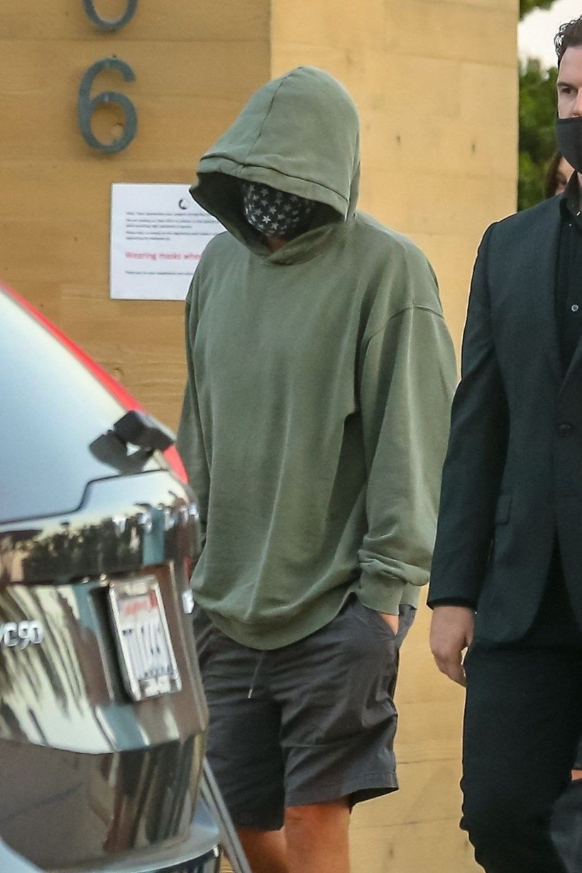 Ünlü aktör Leonardo DiCaprio paparazzilerden gizlendi - Resim: 3