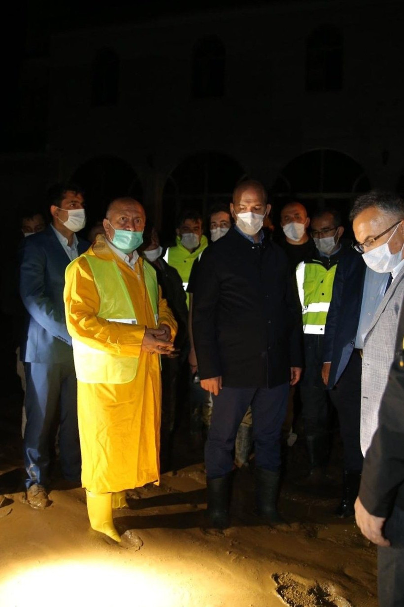 Bakan Soylu sel felaketin vurduğu Rize'de inceleme yaptı! Acı bilançoyu açıkladı - Resim: 3