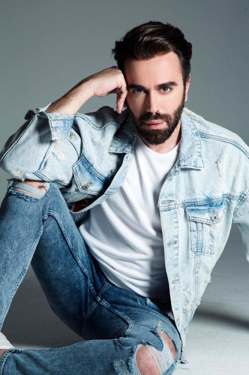 TV8 Doya Doya Moda jüri üyesi Kemal Doğulu koluna o ismin fotoğrafını yaptırdı - Resim: 2