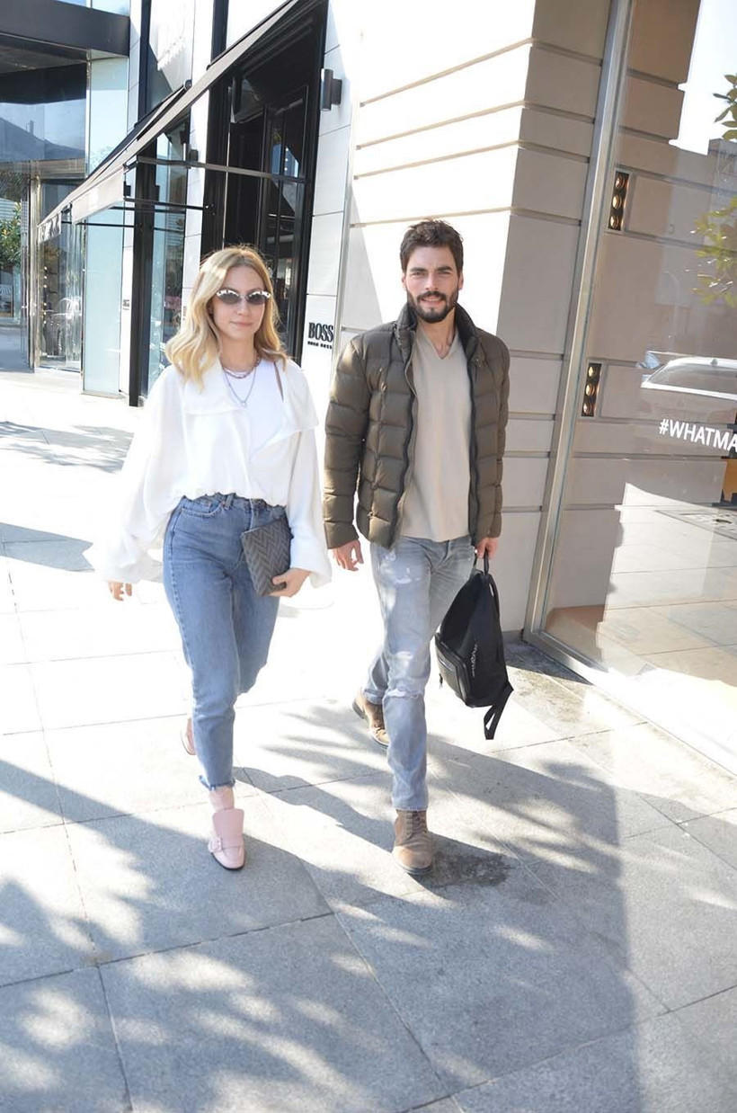 ATV Hercai yıldızı Akın Akınözü'nün sevgilisi Sandra evi terk etti kıskançlık krizi - Resim: 4