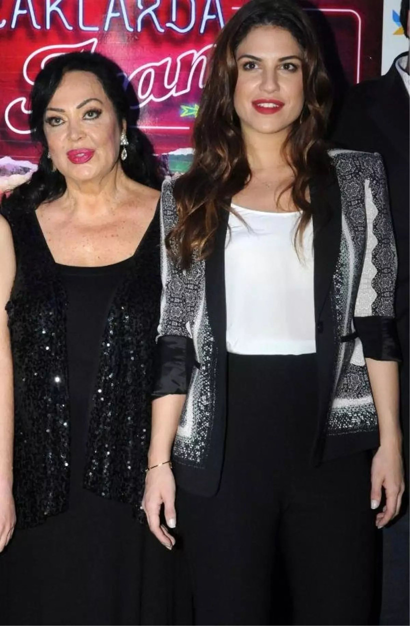 Yağmur Ünal'ın doğum gününde Türkan Şoray'dan mesaj! "Dönüm noktam" - Resim: 4