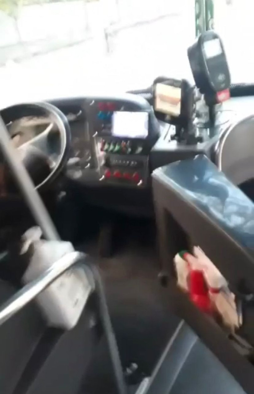 Bursa'da garip olay! Şoför otobüsü bırakıp kaçtı yolcular neye uğradığını şaşırdı - Resim: 2