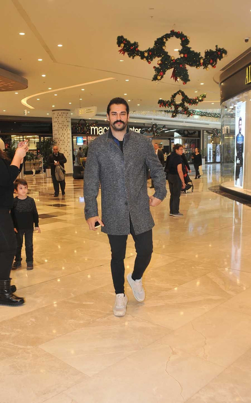 Kuruluş Osman'ın yıldızı Burak Özçivit Karan bebek haberlerine sitem etti - Resim: 1