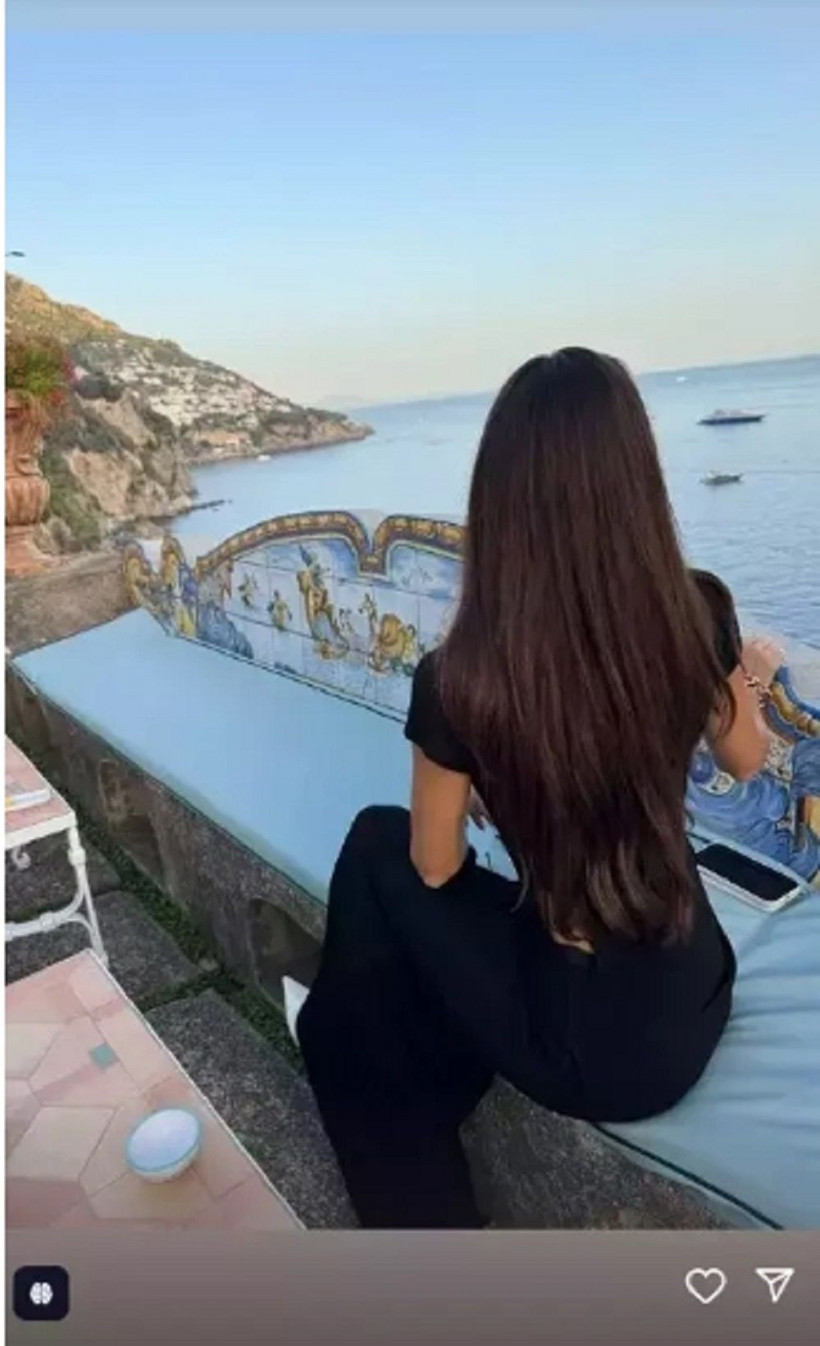 Hande Erçel aşk acısı yaşarken Hakan Sabancı'nın neşeli hali dikkat çekti! - Resim: 2