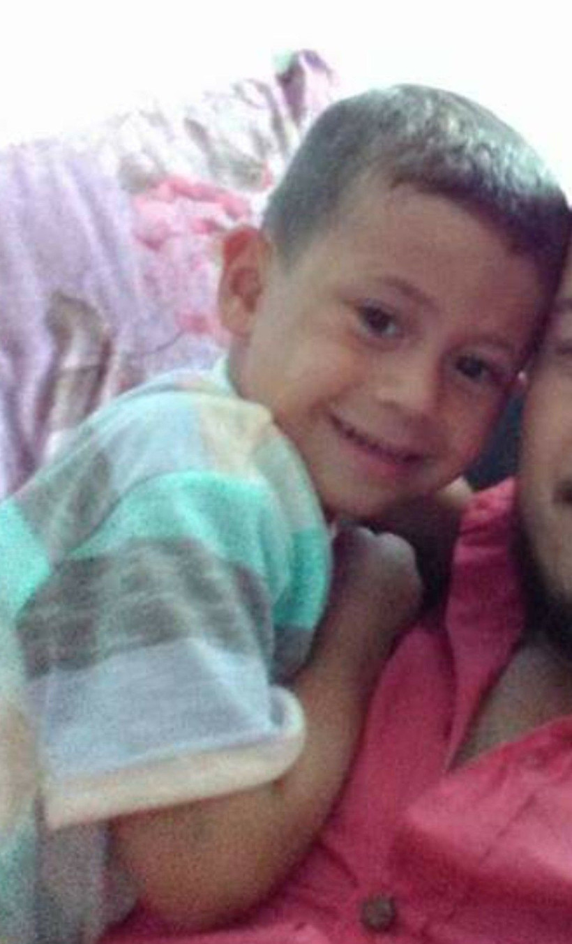 6 yaşındaki çocuktan acı haber geldi! Babası sinir krizi geçirdi - Resim: 2