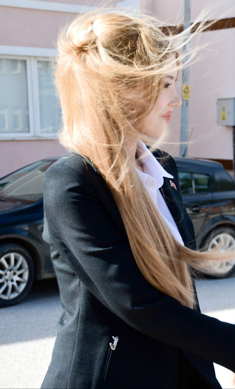 Yeni atanan kaymakam olay oldu! Ladik Kaymakamı Tuğçe Orhan kimdir herkes güzelliğini konuşuyor - Resim: 2