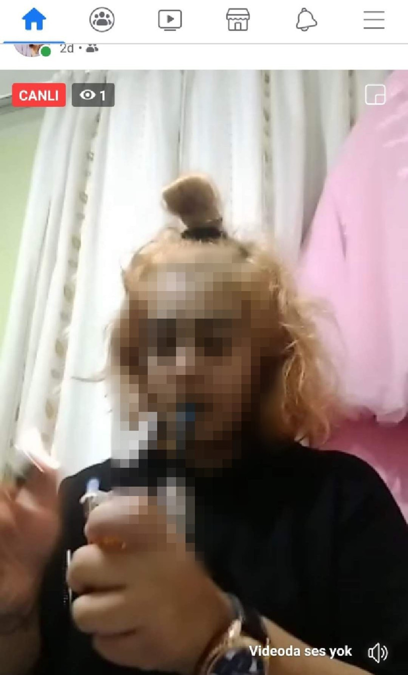 İzmir'de bir kadın uyuşturucu kullanırken canlı yayın yaptı! Düzenek nasıl yapılır anlattı - Resim: 1