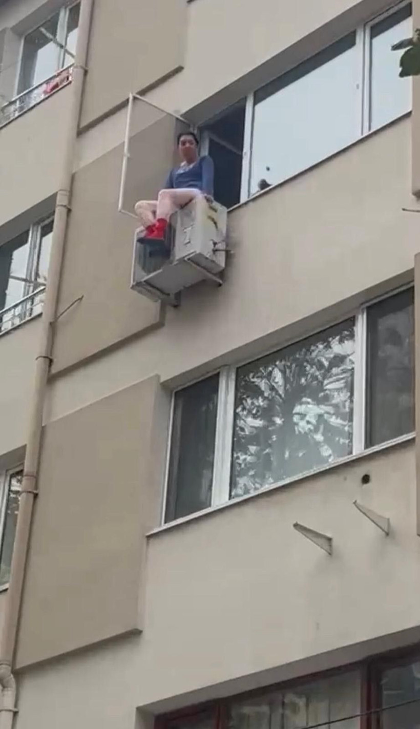 İntihar etmek isteyen alkollü kadını itfaiye kurtardı! - Resim: 1