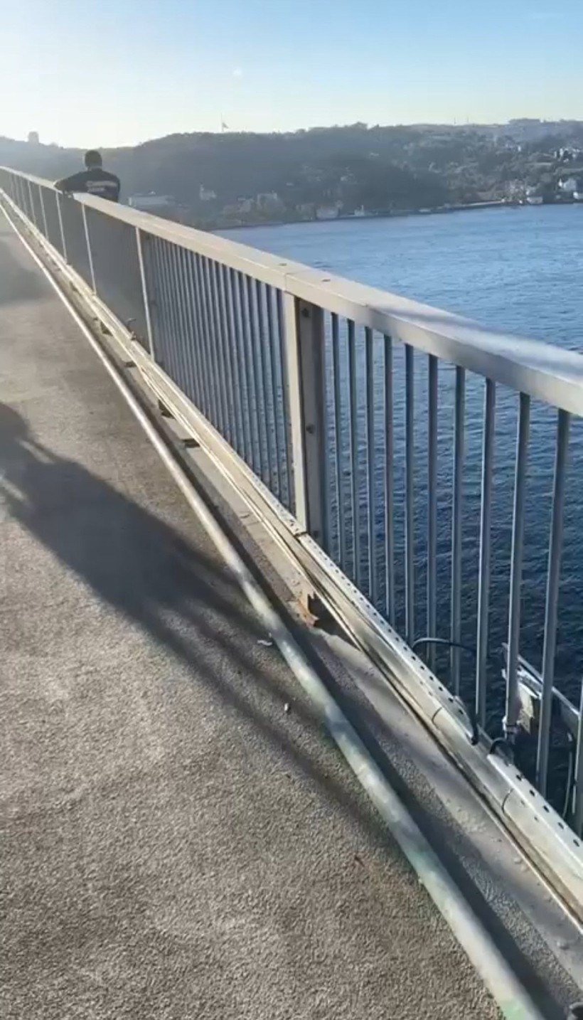Palalı Sabri'nin akrabası, Şehitler Köprüsü'nden atlayarak intihar etti: Korkunç anlar böyle görüntülendi - Resim: 1