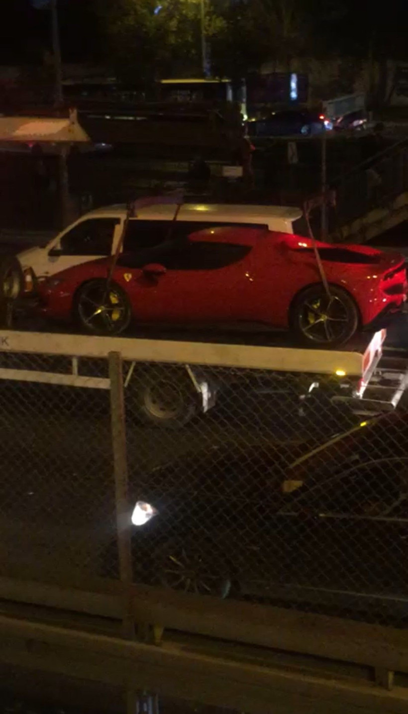 Dilan-Engin Polat'ın lüks araçları 'günlük otopark ücreti' nedeniyle TMSF'ye çekildi! - Resim: 4