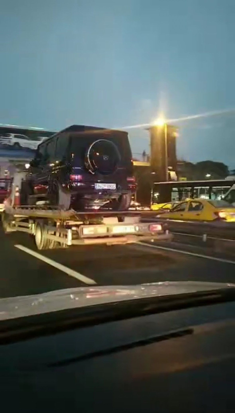 Dilan-Engin Polat'ın lüks araçları 'günlük otopark ücreti' nedeniyle TMSF'ye çekildi! - Resim: 3