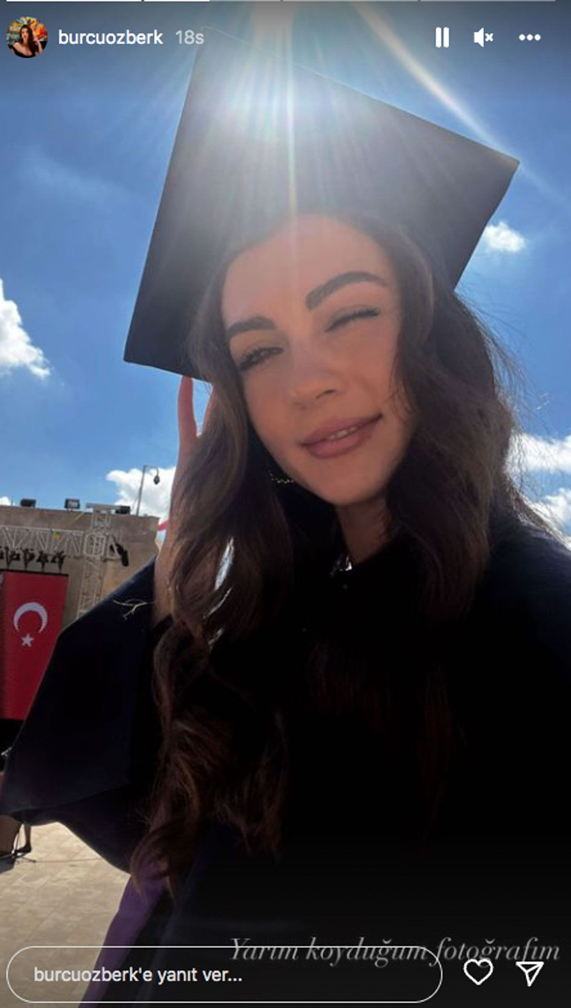 Burcu Özberk mezun oldu, kep attı! O görüntülere beğeni yağdı - Resim: 4