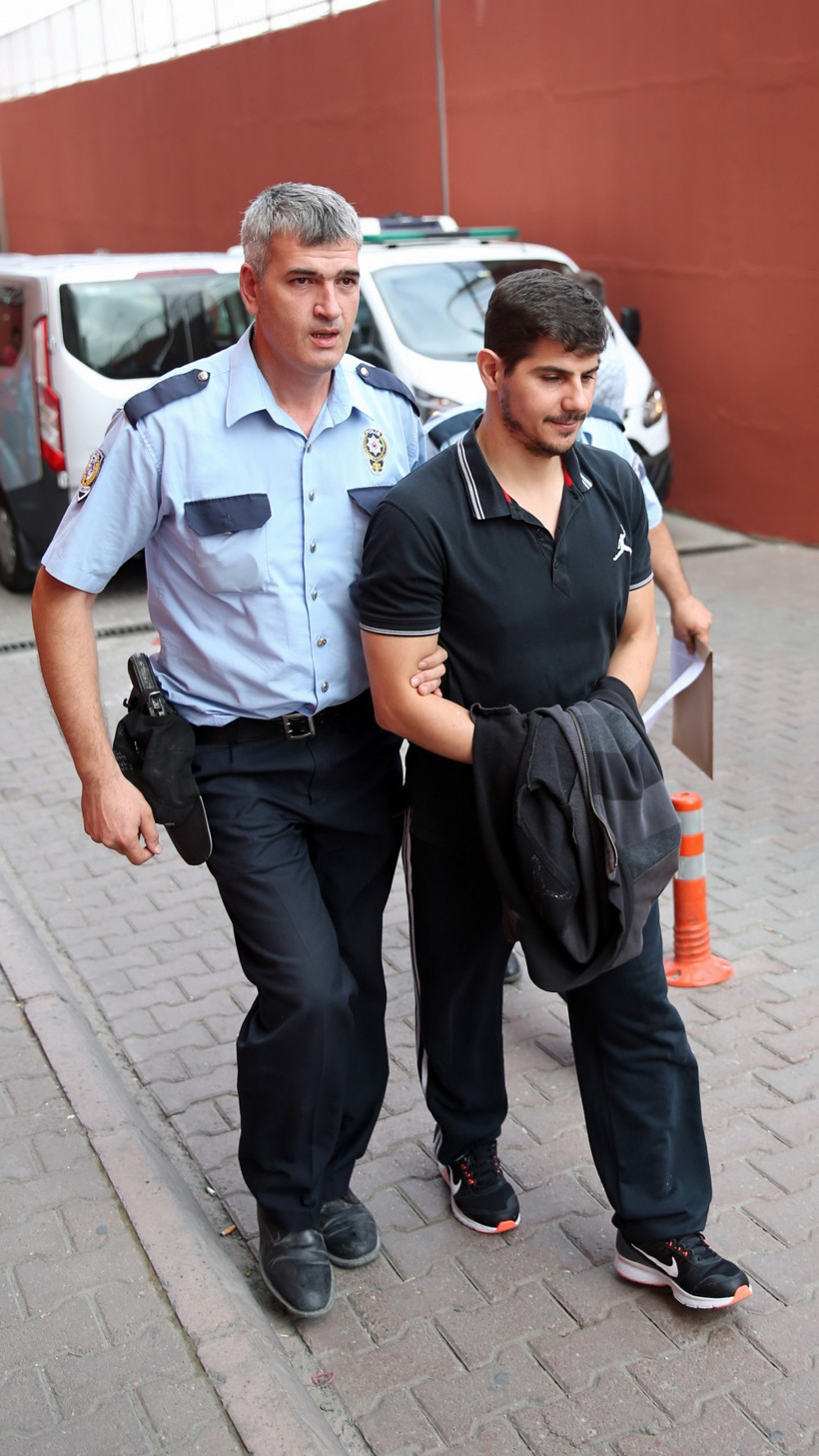 Yetenek Sizsiniz finalisti FETÖ'den gözaltına alındı - Resim: 4