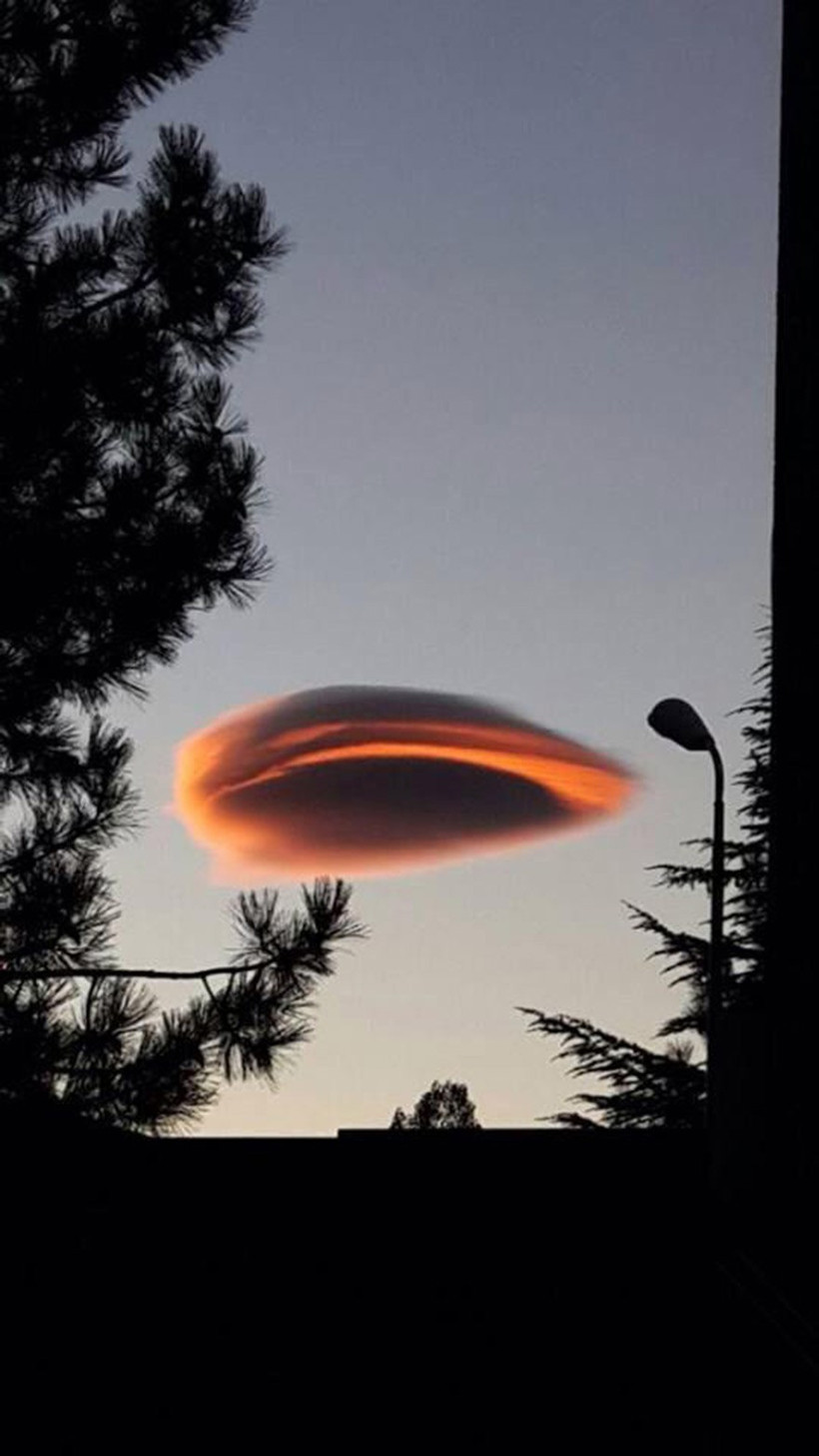 Gökyüzünde gizemli bulut - Resim: 2