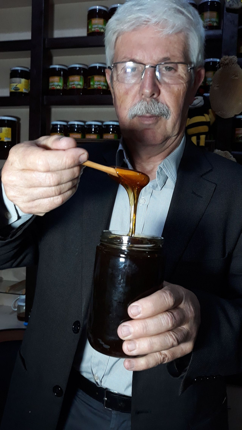 Siyah diye vatandaş yemiyor! Bu bal kanserli hücreleri tedavi ediyor - Resim: 3