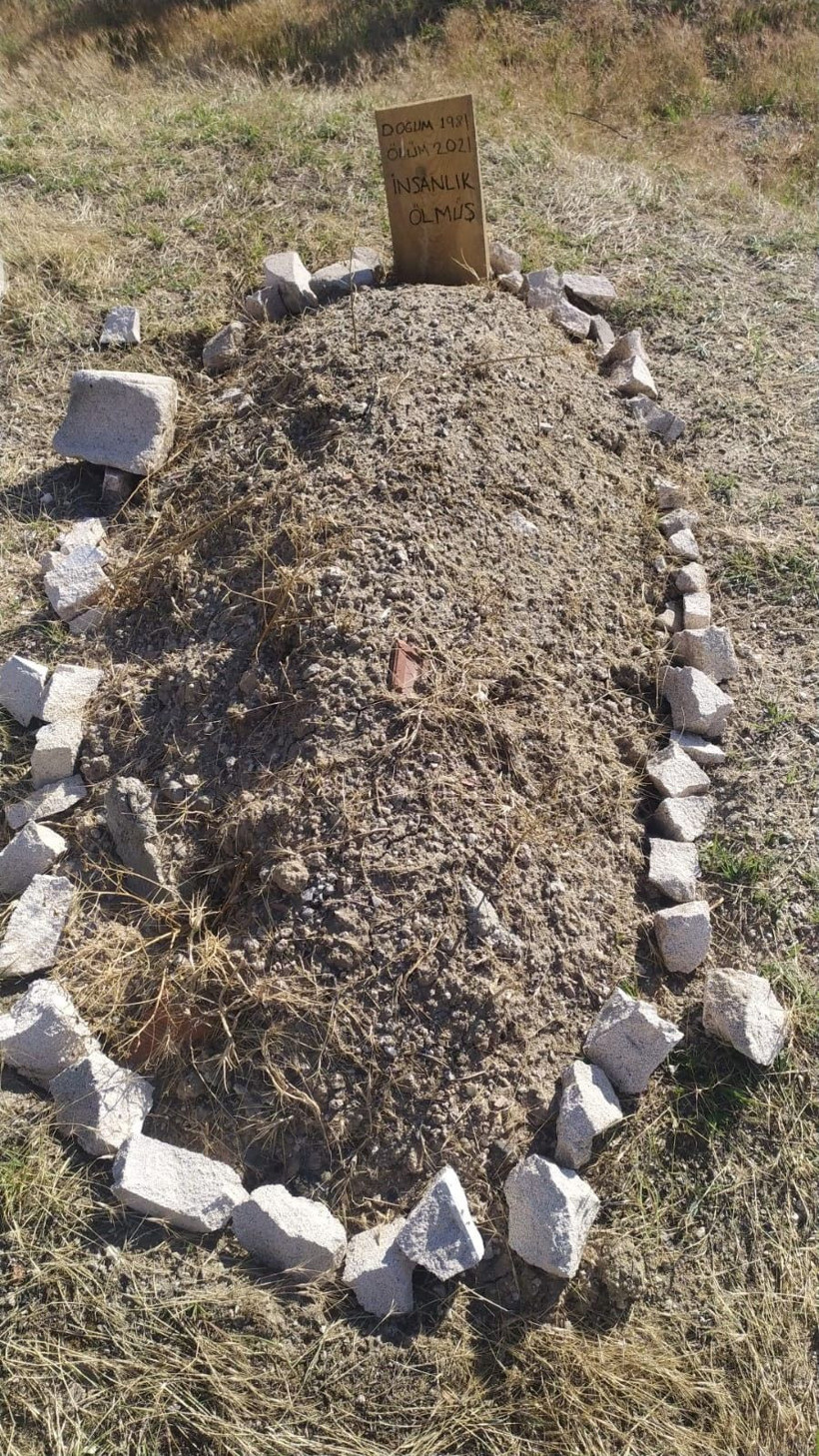 Ankara'da boş mezar paniği! 'Vurdum kazmayı, gömdüm insanlığı...' - Resim: 3