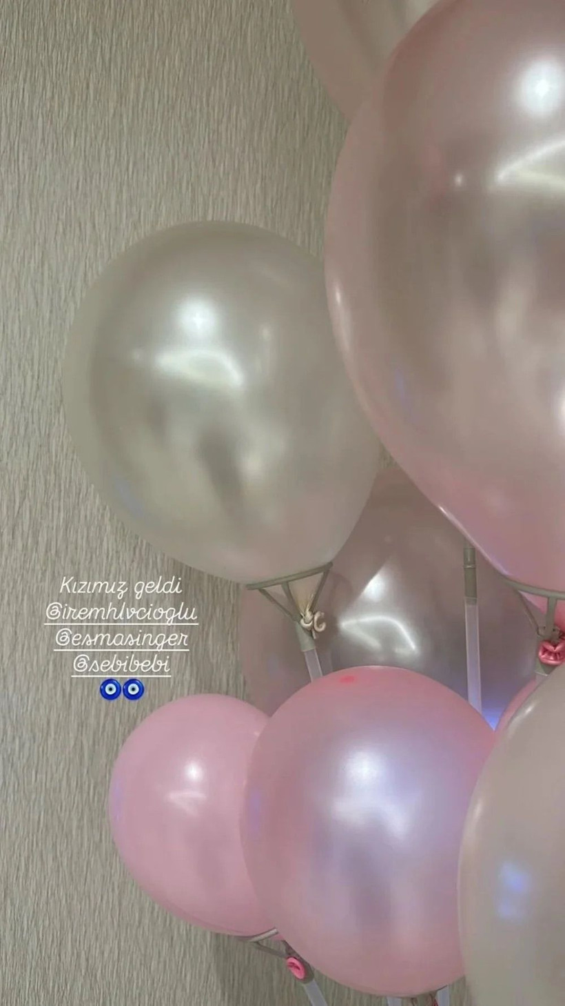 Ünlü oyuncu ilk kez anne oldu! Bebeğin ismi belli oldu - Resim: 4