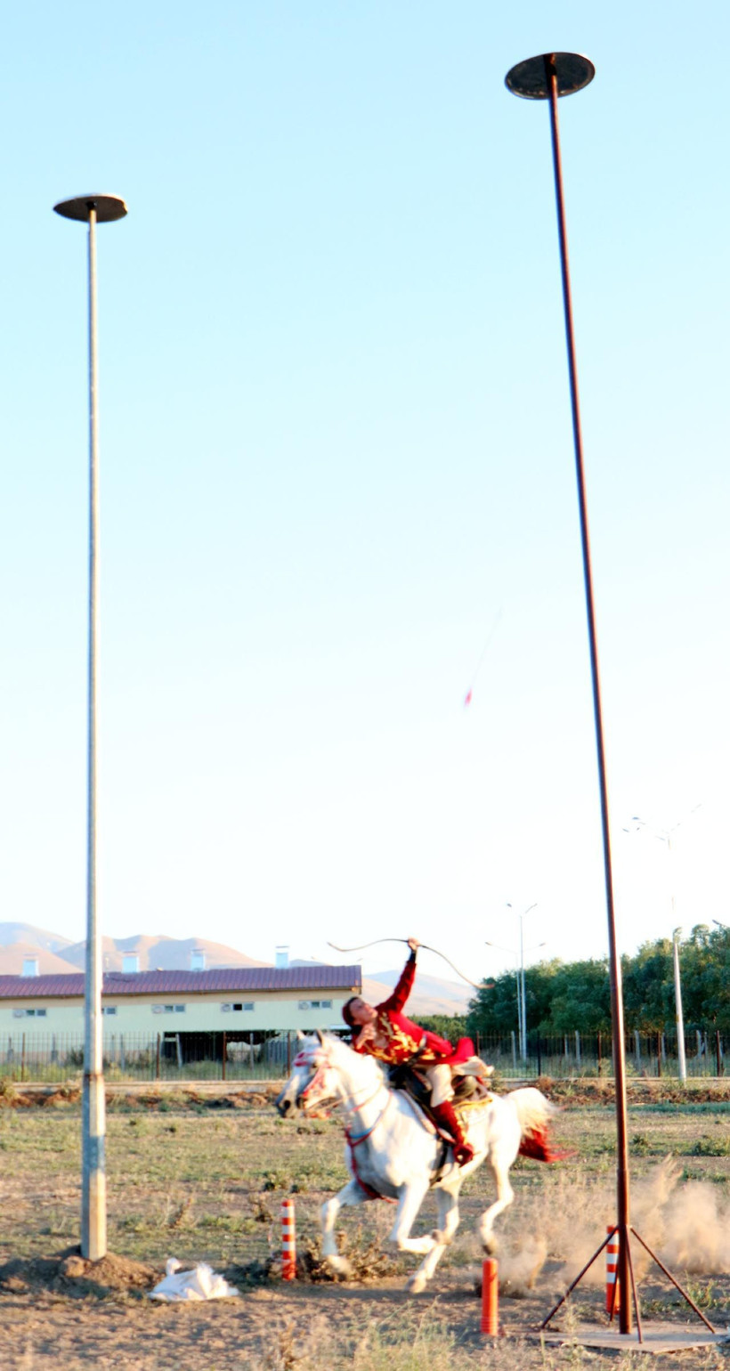 Erzurum'daki süper öğretmenin 10 parmağında 10 marifet var! - Resim: 4