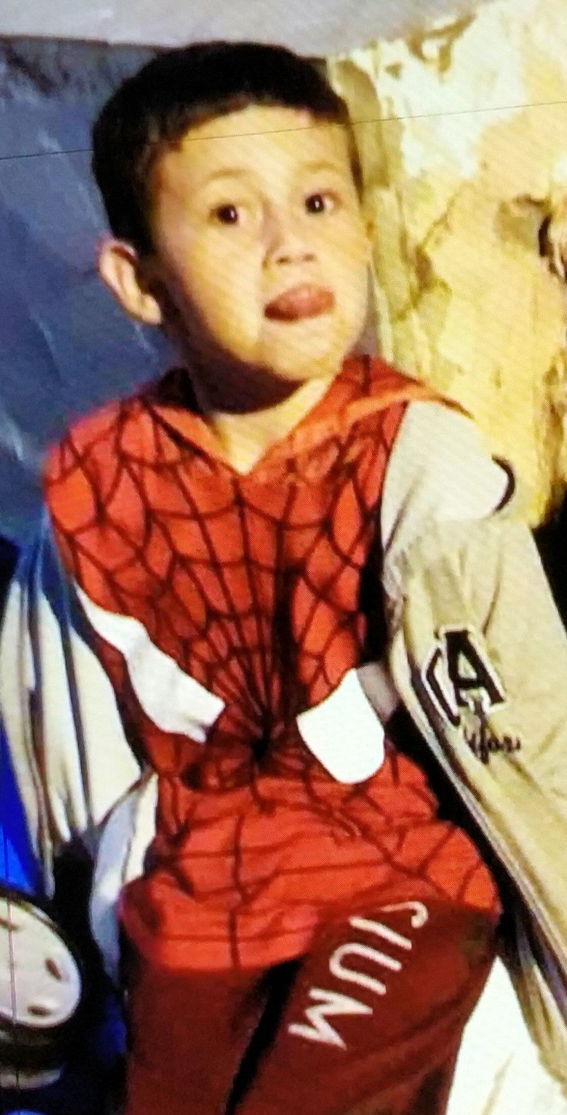 6 yaşındaki çocuktan acı haber geldi! Babası sinir krizi geçirdi - Resim: 4