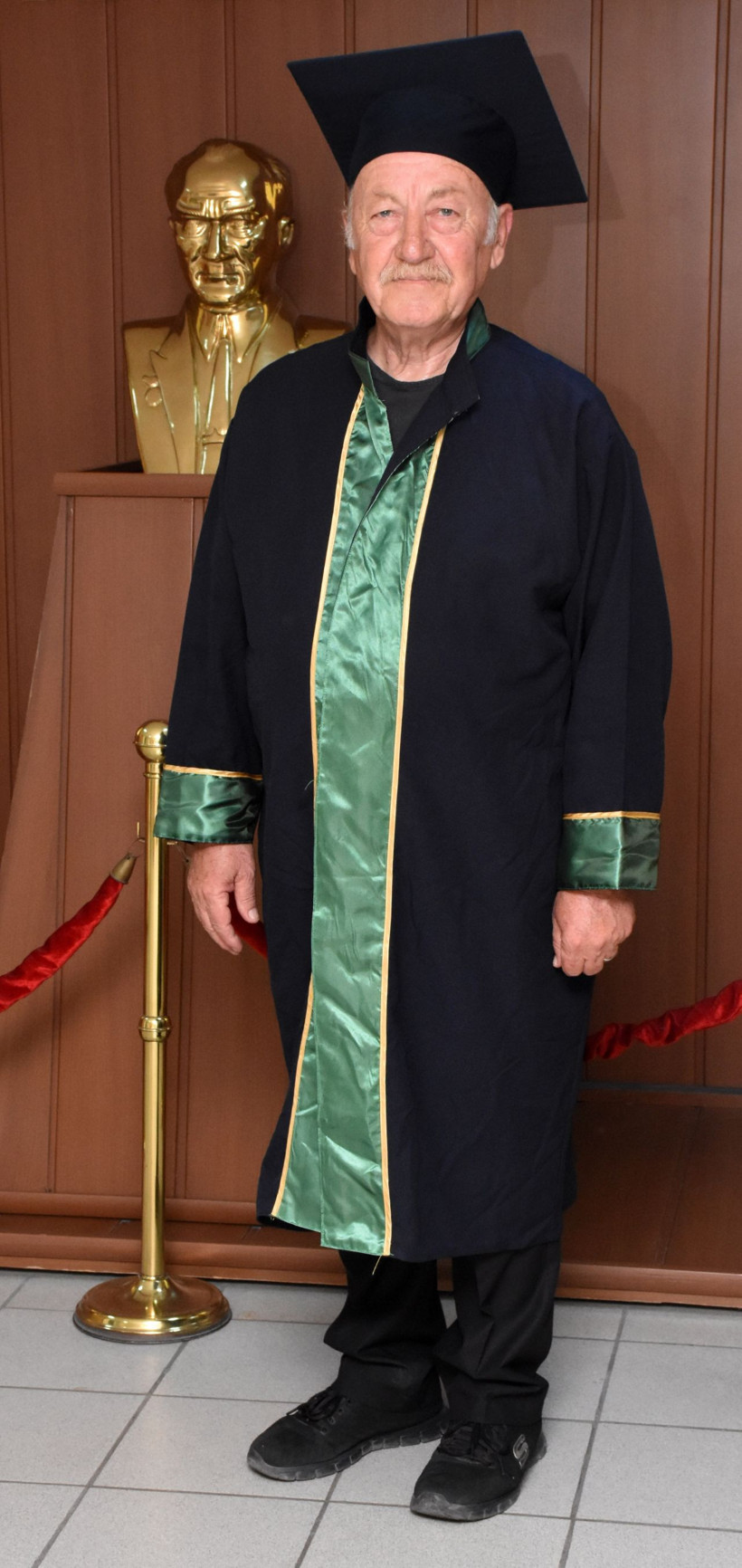 Adana'da cezaevindeki yaşlı adamın okuma azmi herkesi şaşırttı - Resim: 3