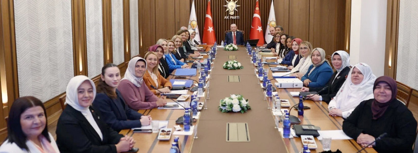Telefonunu kapatıp kayıplara karışan CHP'li başkan Erdoğan'ın masasında ortaya çıktı - Resim: 1