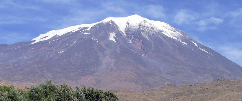 Türkiye'nin çatısı Ağrı Dağı'nın buzulları eriyor - Resim: 1